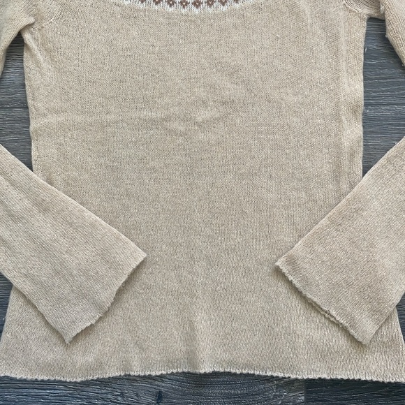 Banana Republic | Cashmere Angoral Wool Fair Isle Olive Green Neutral Sweater - Picture 2 of 10